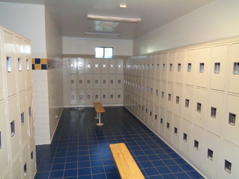 More Photos Of 455-467 N White Rd, San Jose Religious Facility For Lease