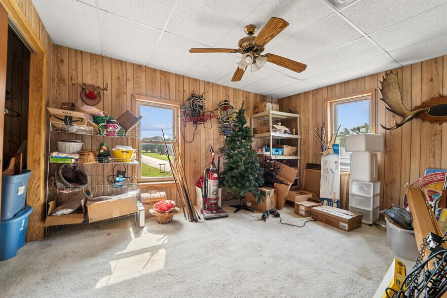 More Photos Of E9102 State Road 96 Hwy, Fremont Restaurant For Sale