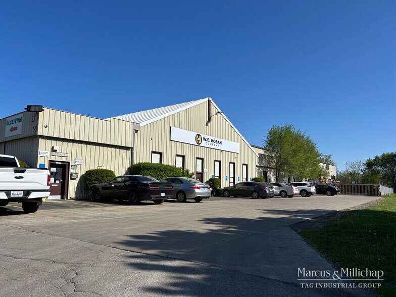 Primary Photo Of 138 Pierce St, Aurora Warehouse For Sale