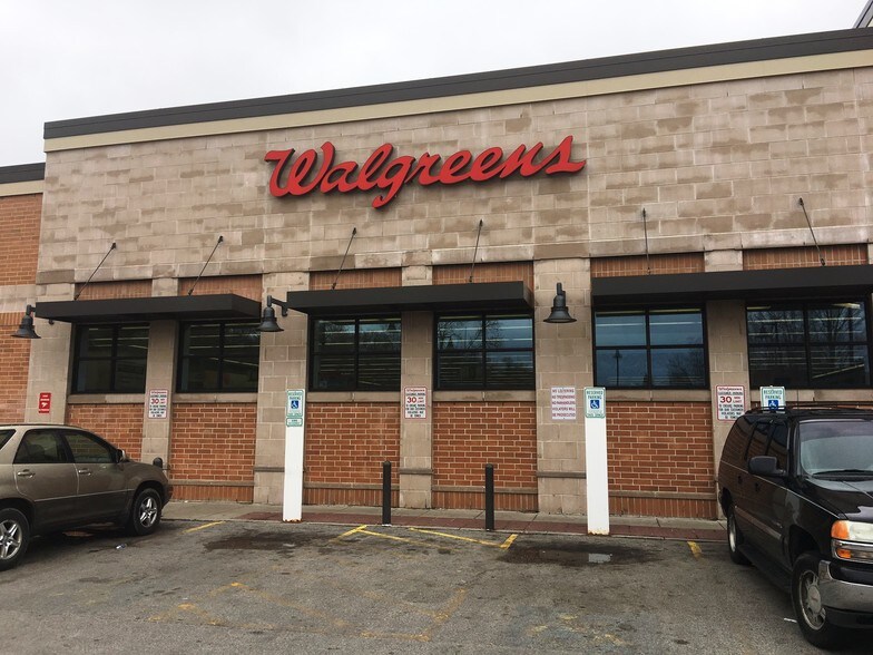 More Photos Of 2826 N Dr Martin Luther King Jr Dr, Milwaukee Drugstore For Lease