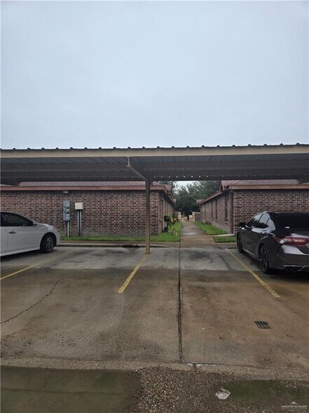 More Photos Of 1416 Leann Rimes Rd, Edinburg Apartments For Sale