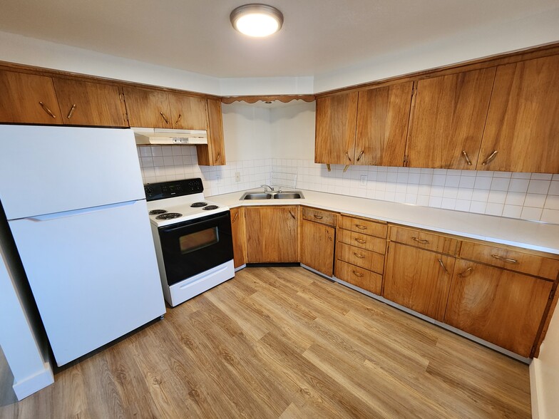 More Photos Of 6615 N Atlantic St, Spokane Apartments For Sale