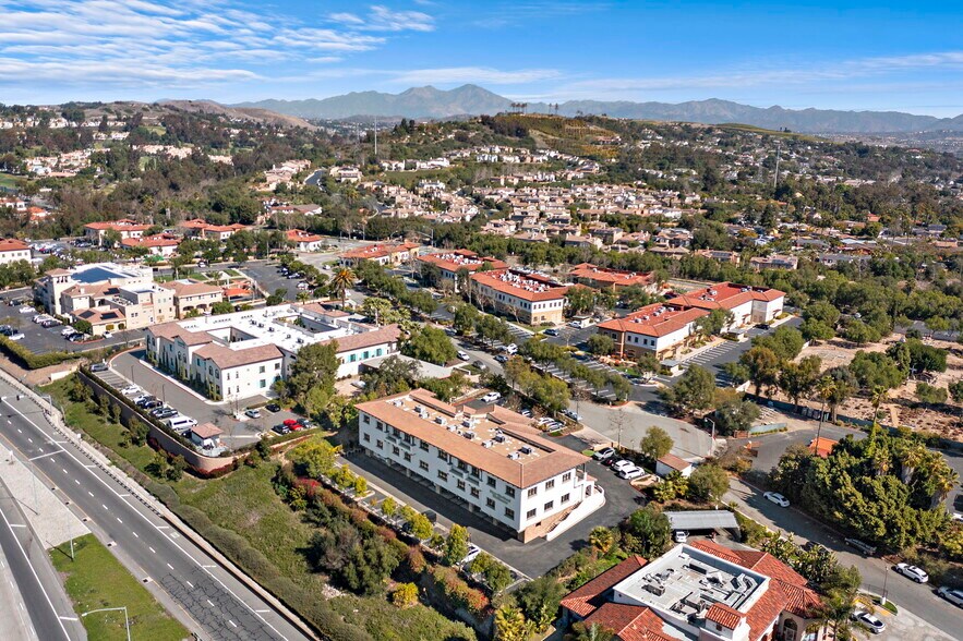 More Photos Of 31601 Avenida Los Cerritos Rd, San Juan Capistrano Office For Lease