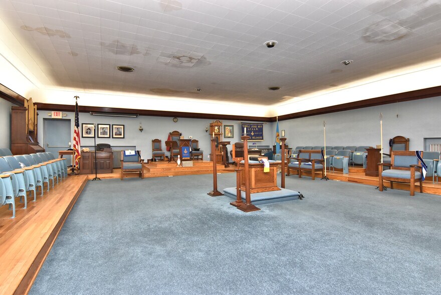 More Photos Of 125 Causey Ave, Milford Office For Sale