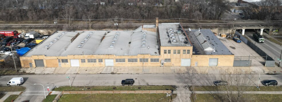 Primary Photo Of 3014 W Fillmore St, Chicago Warehouse For Lease