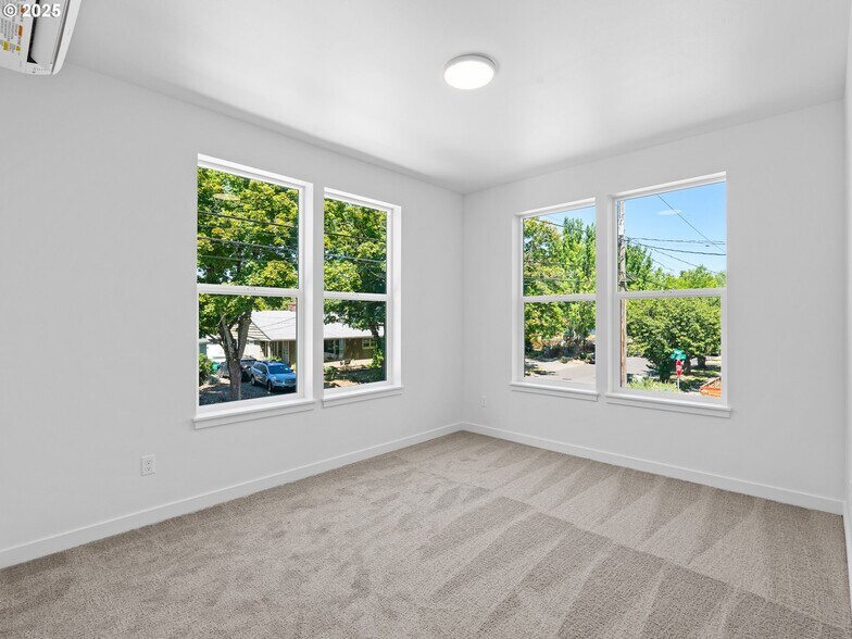 More Photos Of , Portland Multifamily For Sale