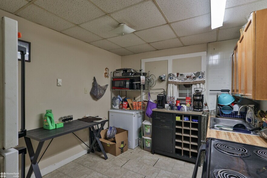 More Photos Of 214-216 W Ridge St, Lansford Apartments For Sale