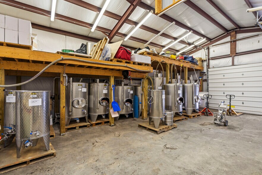 More Photos Of 3238 Railstop Rd, Markham Specialty For Sale