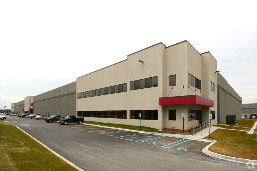 Primary Photo Of 28101 Schoolcraft Rd, Livonia Warehouse For Lease