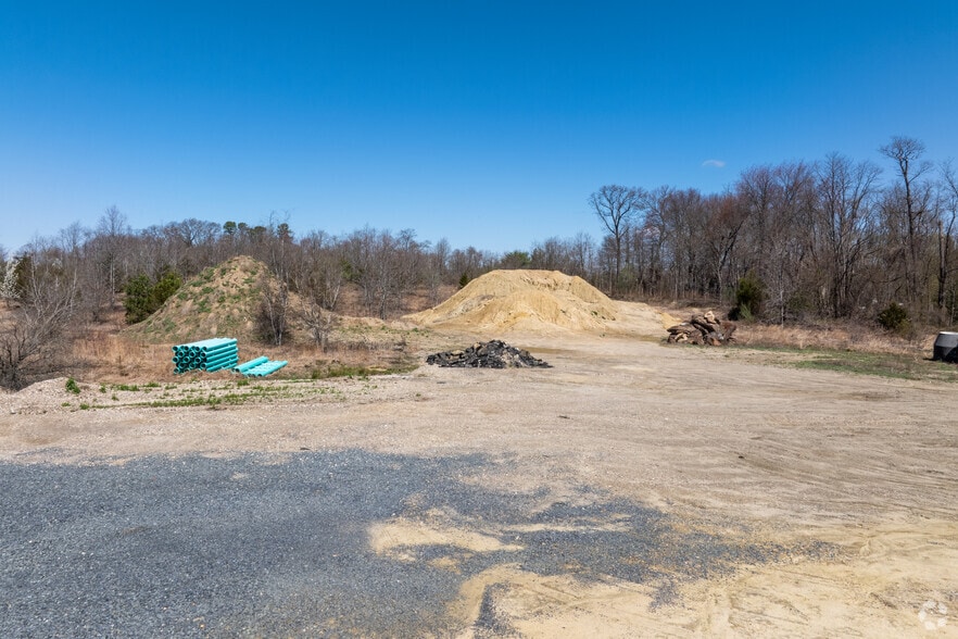 More Photos Of 470 Fairfield Rd, Freehold Land For Sale
