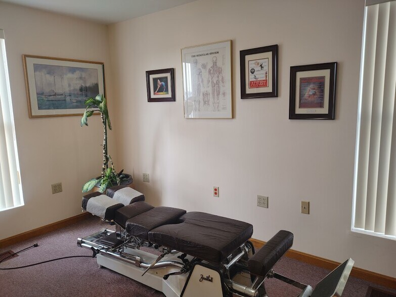 More Photos Of 1765 Centre St, West Roxbury Medical For Sale