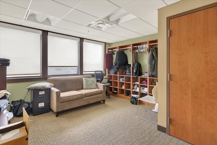 More Photos Of 2228 State Hill Rd, Reading Medical For Lease