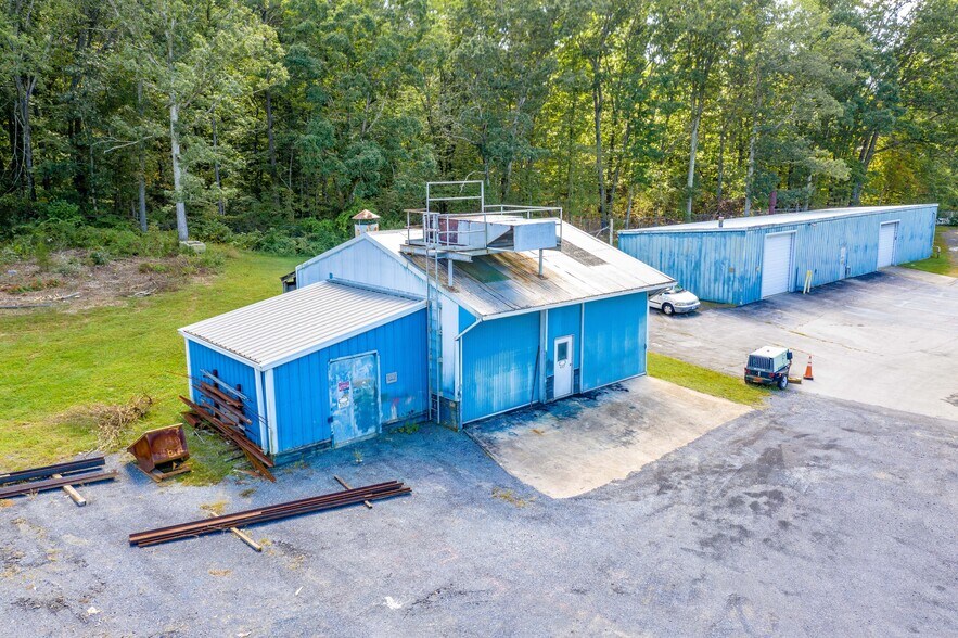 More Photos Of 51 E Side Hwy, Waynesboro Warehouse For Sale