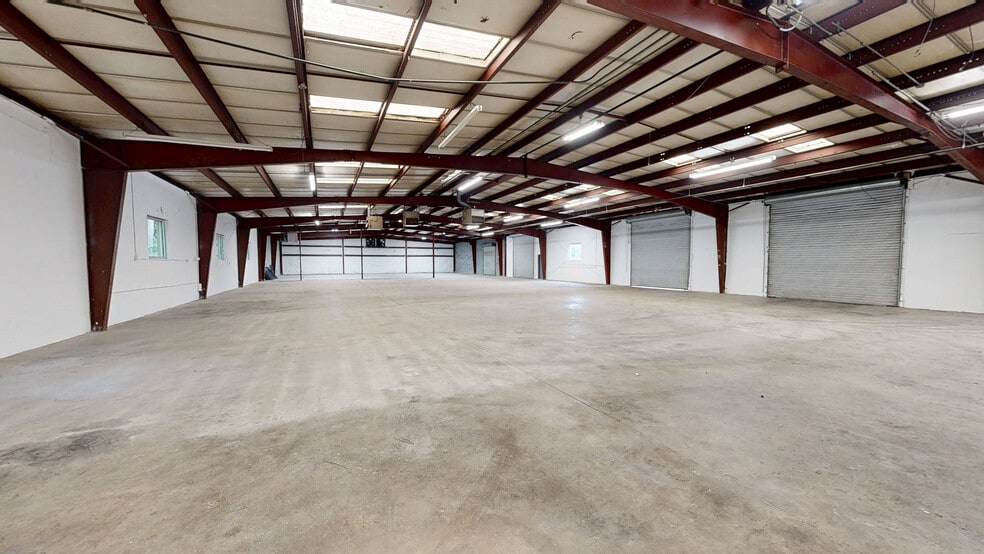 More Photos Of 2132 James Jackson Pky NW, Atlanta Unknown For Lease