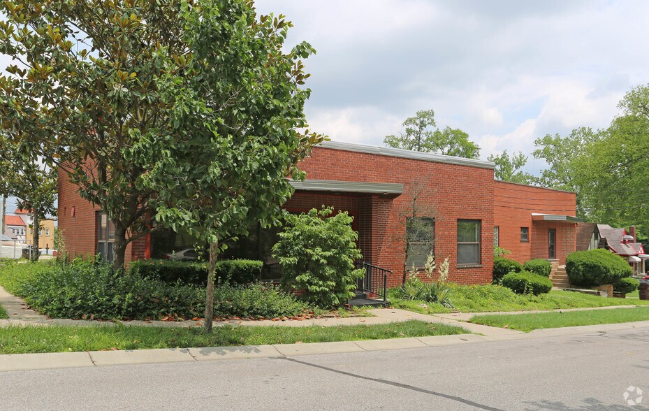 More Photos Of 910 Barry Ln, Cincinnati Medical For Lease