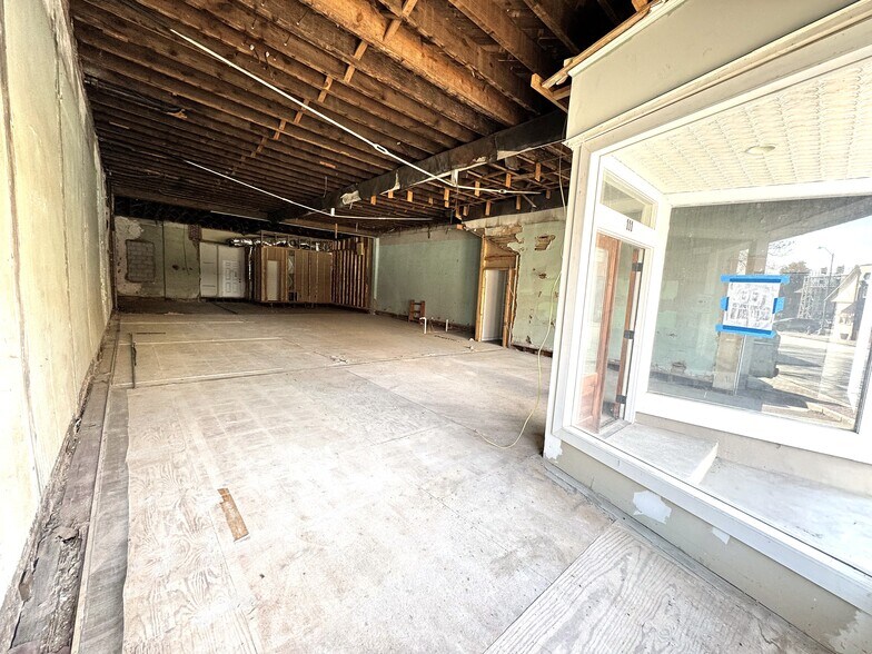 More Photos Of 111 Sage St, Toccoa Storefront Retail Residential For Sale