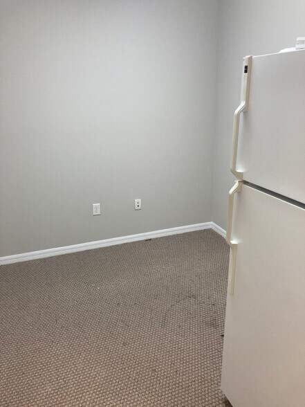 More Photos Of 14440-14442 Bruce B Downs Blvd, Tampa Medical For Lease