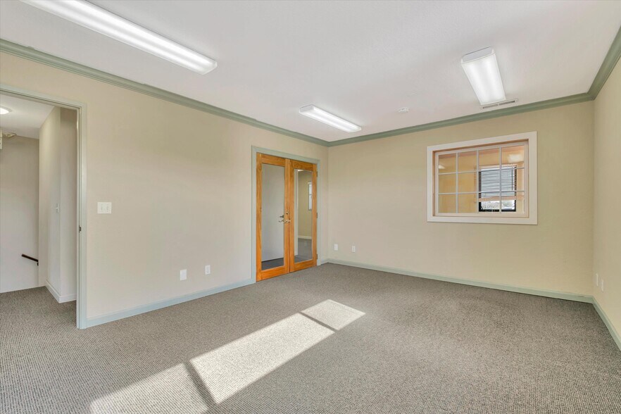 More Photos Of 716 Soquel Ave, Santa Cruz Storefront Retail Office For Lease