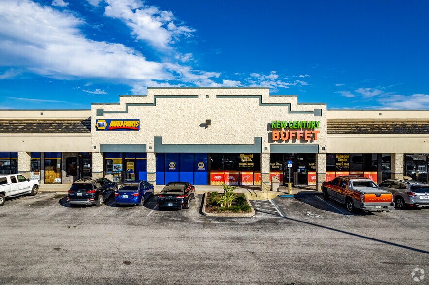 More Photos Of 1002-1086 E Highway 50, Clermont Unknown For Lease