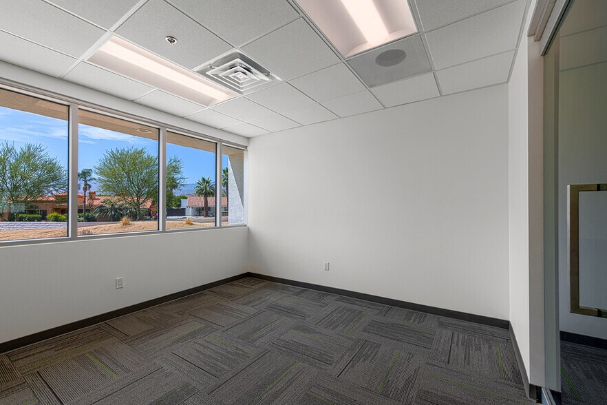 More Photos Of 72140 Magneisa Falls Dr, Rancho Mirage Office Residential For Lease