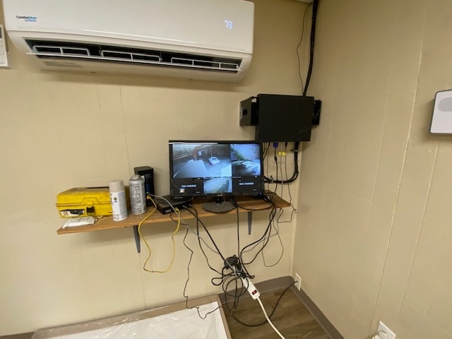 More Photos Of 1501 Dupont, Orange Warehouse For Sale