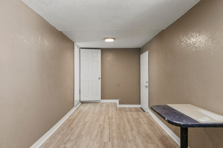 More Photos Of 617 Main St, Klamath Falls Storefront Retail Residential For Sale