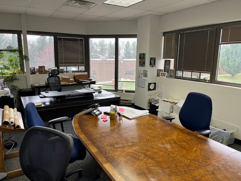 More Photos Of 2 Hartford Dr, Tinton Falls Medical For Sale