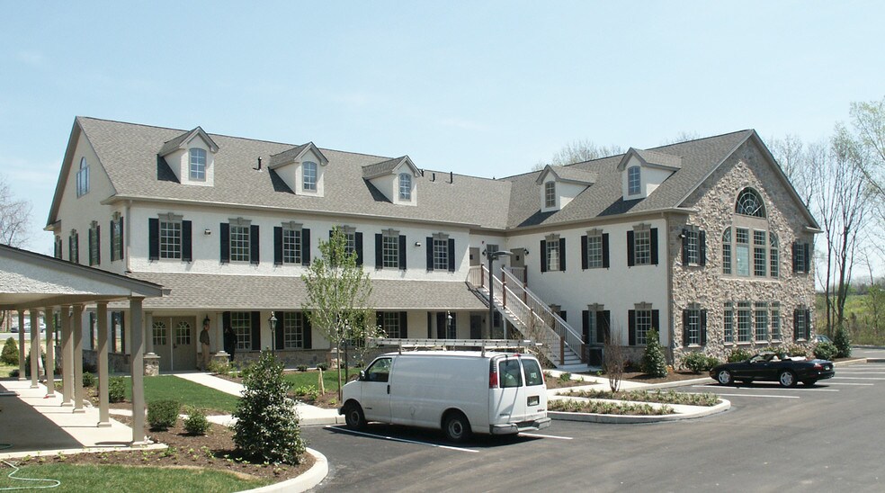 More Photos Of 112 Moores Rd, Malvern Office For Sale