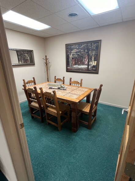 More Photos Of , Des Moines Office For Sale