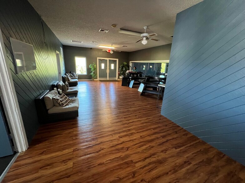 More Photos Of 8836 US Highway 19, Port Richey Storefront Retail Office For Lease