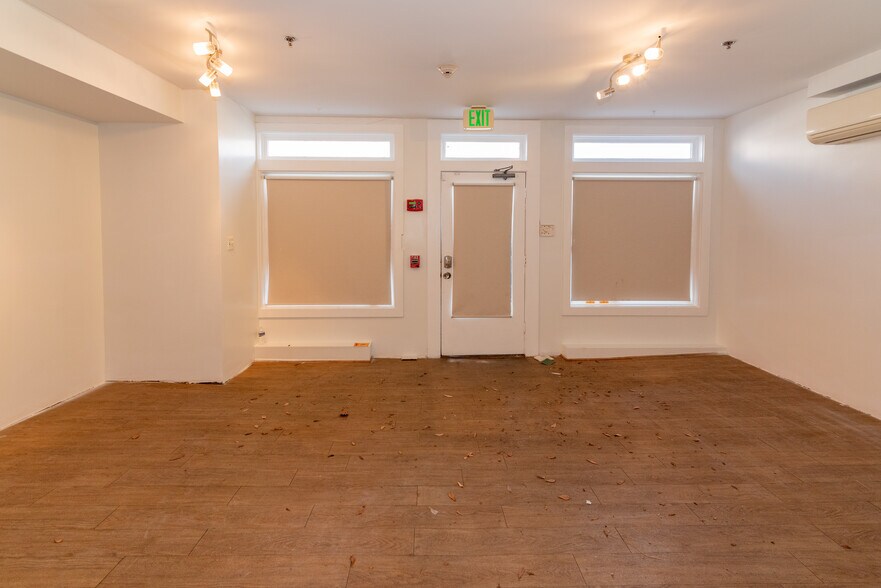 More Photos Of 803-807 Washington Blvd, Baltimore Storefront Retail Residential For Lease