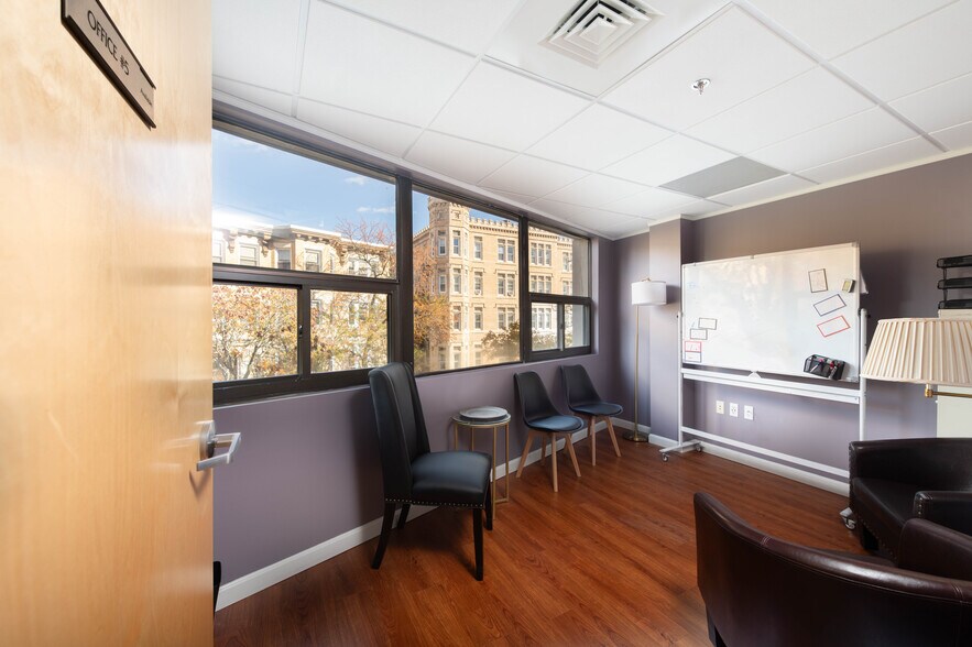 More Photos Of 1842 Beacon St, Brookline Medical For Sale