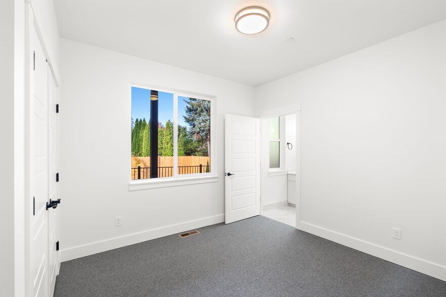 More Photos Of 1801 SE Brookwood Ave, Hillsboro Specialty For Sale