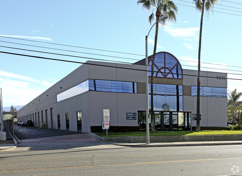 More Photos Of 1411 N Batavia St, Orange Light Manufacturing For Lease