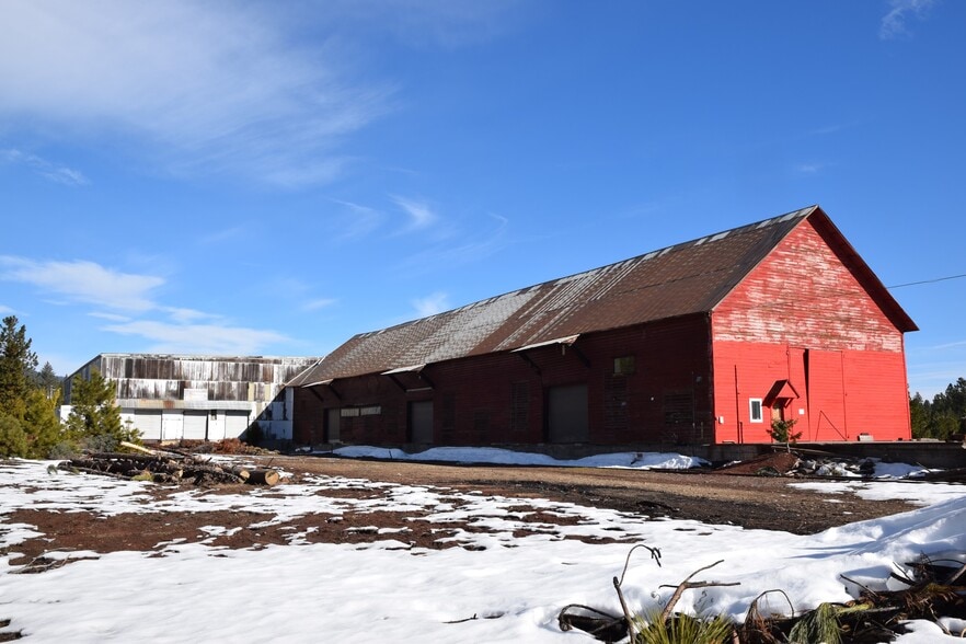 More Photos Of 801 Industrial Way, Mccloud Warehouse For Sale