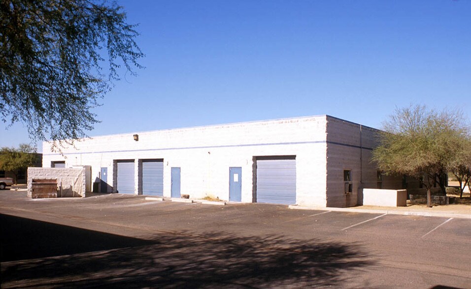 More Photos Of 8281 E Evans Rd, Scottsdale Light Manufacturing For Lease