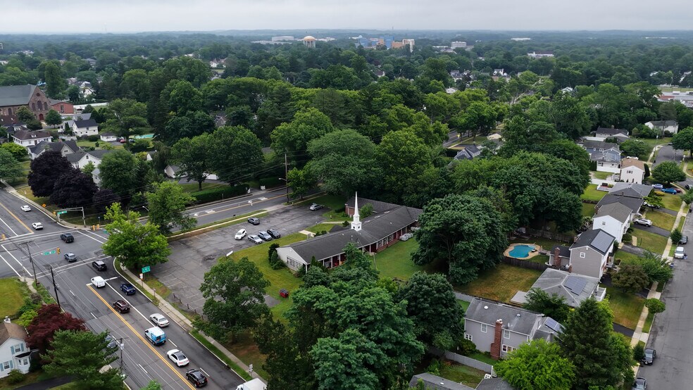 More Photos Of 200 Park Ave, Freehold Religious Facility For Sale
