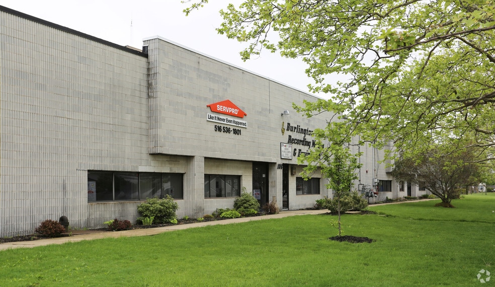 More Photos Of 3508-3520 Hargale Rd, Oceanside Warehouse For Lease