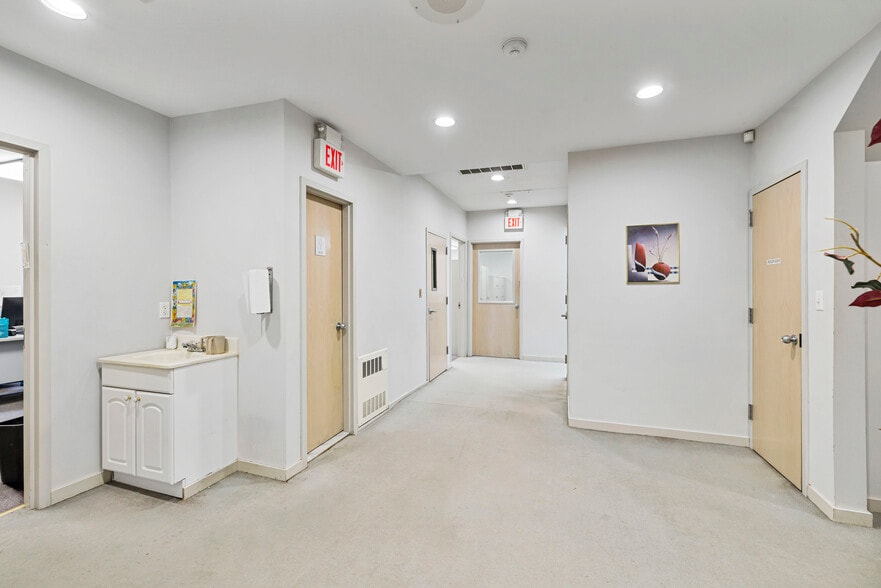 More Photos Of 295 W Route 59, Spring Valley Office Residential For Sale