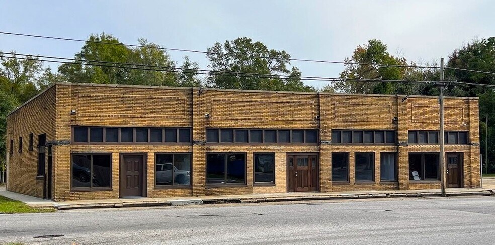 Primary Photo Of 1013 Washington Ave, Mobile Freestanding For Sale
