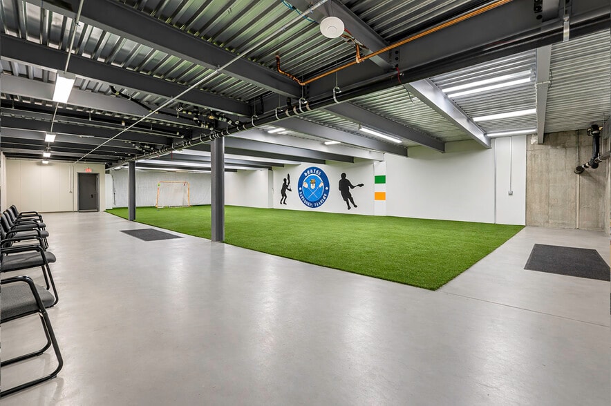 More Photos Of 325 Merrick Ave, East Meadow Medical For Sale