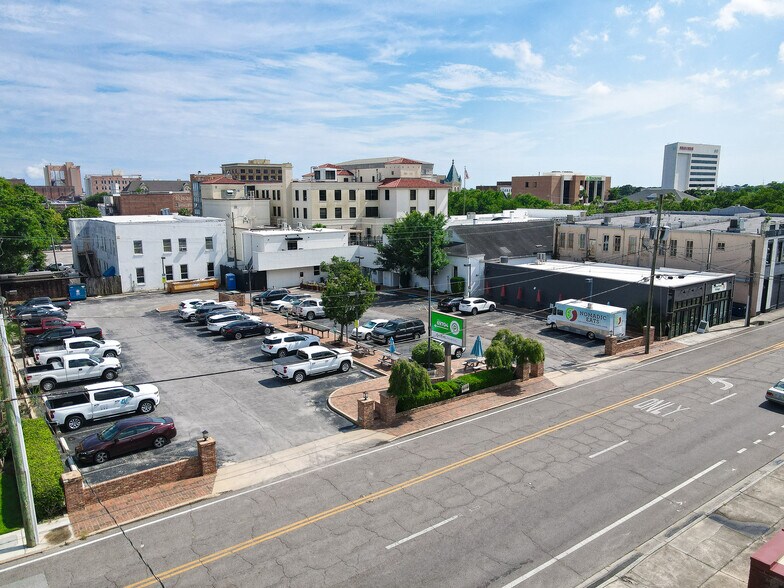 More Photos Of 186 N Palafox St, Pensacola Coworking Space