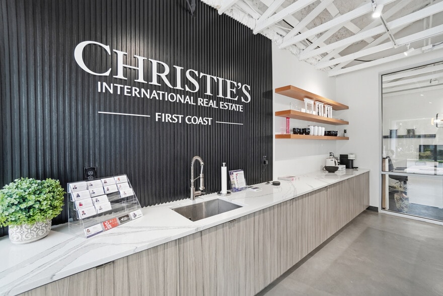 More Photos Of 1611 Atlantic Blvd, Jacksonville Storefront Retail Office For Sale