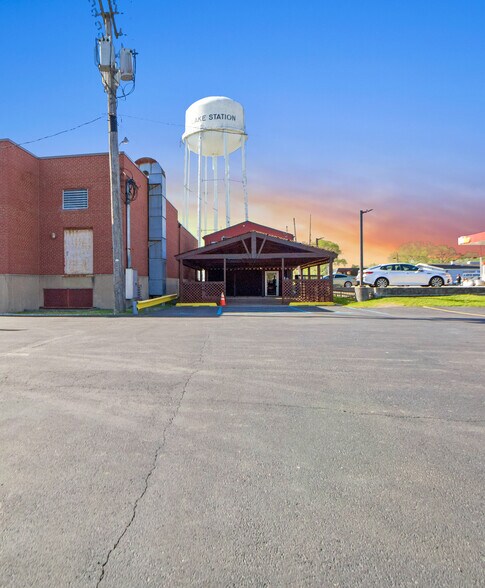 More Photos Of 3634 Central Ave, Lake Station Fast Food For Sale