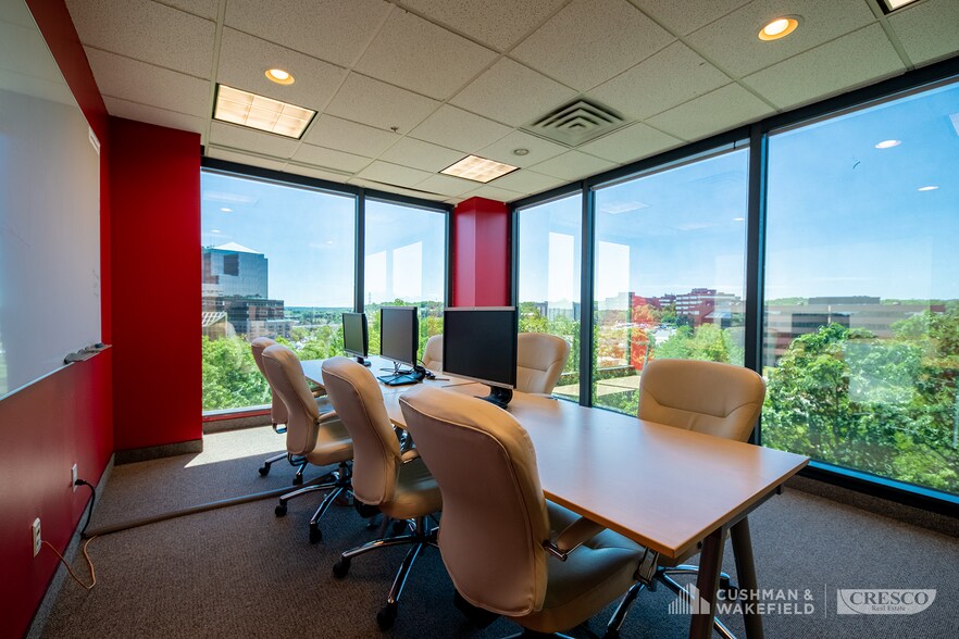 More Photos Of 4807 Rockside Rd, Independence Office For Lease