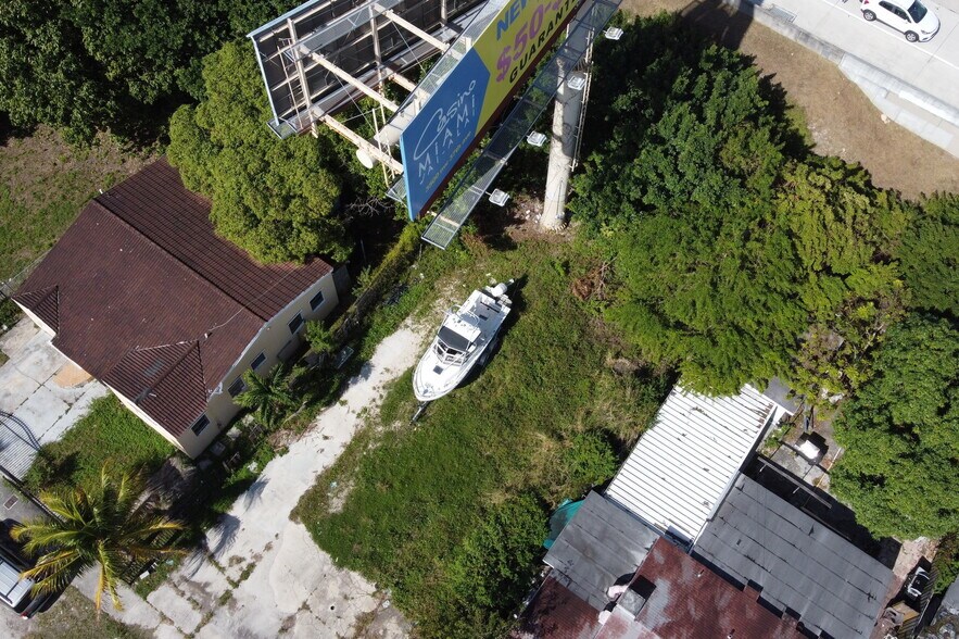 More Photos Of 321 NW 37th St, Miami Land For Sale