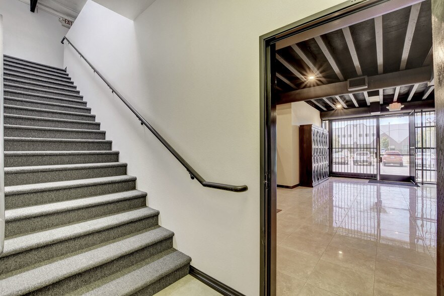 More Photos Of 3852 E Post Rd, Las Vegas Warehouse For Sale