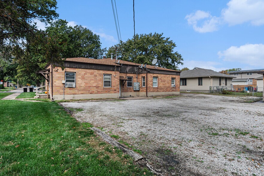 More Photos Of 1102-1108 N L Street, Fremont Multifamily For Sale