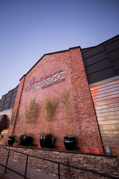 More Photos Of 114-116 17th Ave S, Nashville Office For Sale