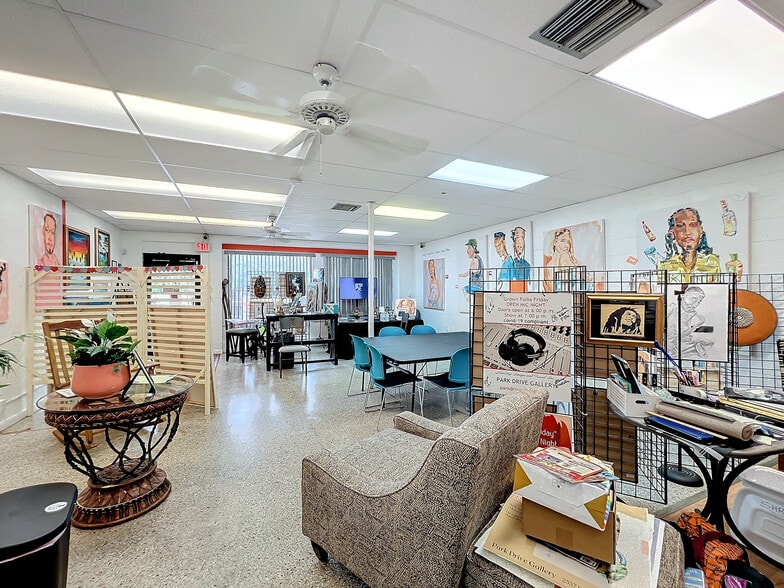 More Photos Of 2553-2565 Park Dr, Sanford Freestanding For Sale